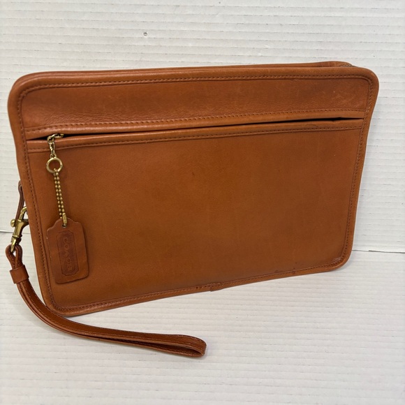 Vintage Coach NYC Standard Clutch Slim Portfolio British Tan United States